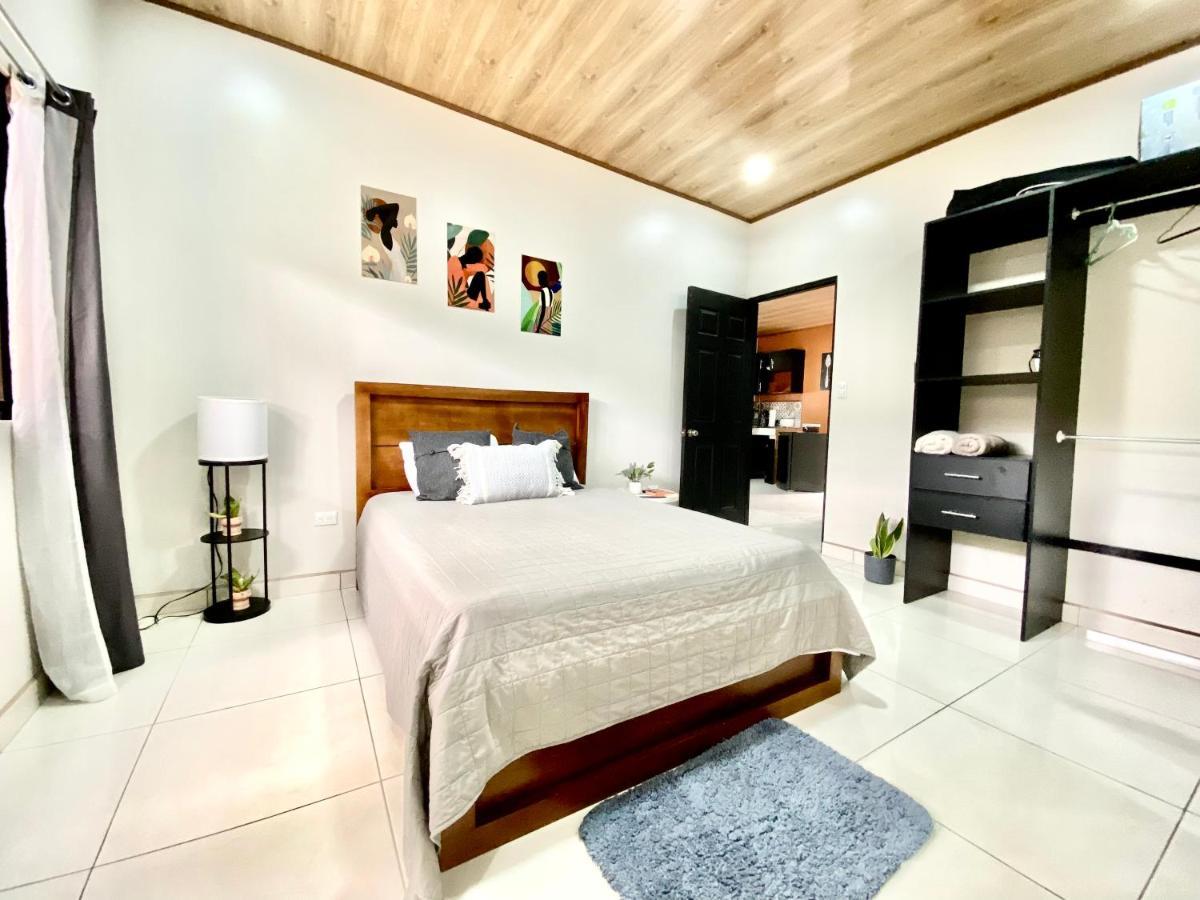 Orange Apartment 5 Min Aeropuerto Juan Santamaria Alajuela Extérieur photo